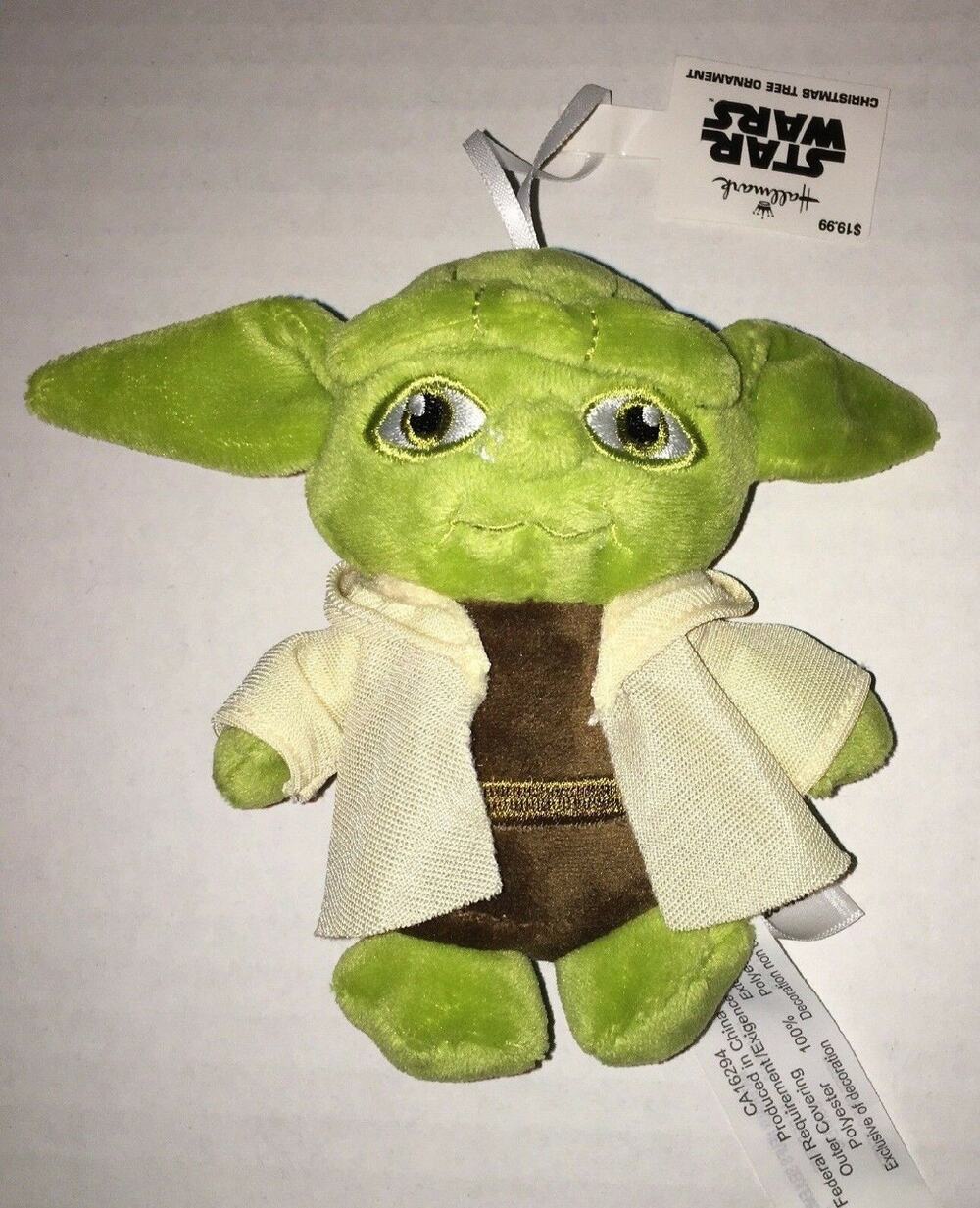 New Hallmark Disney Star Wars Plush Green Yoda Christmas Holiday Hang Ornament